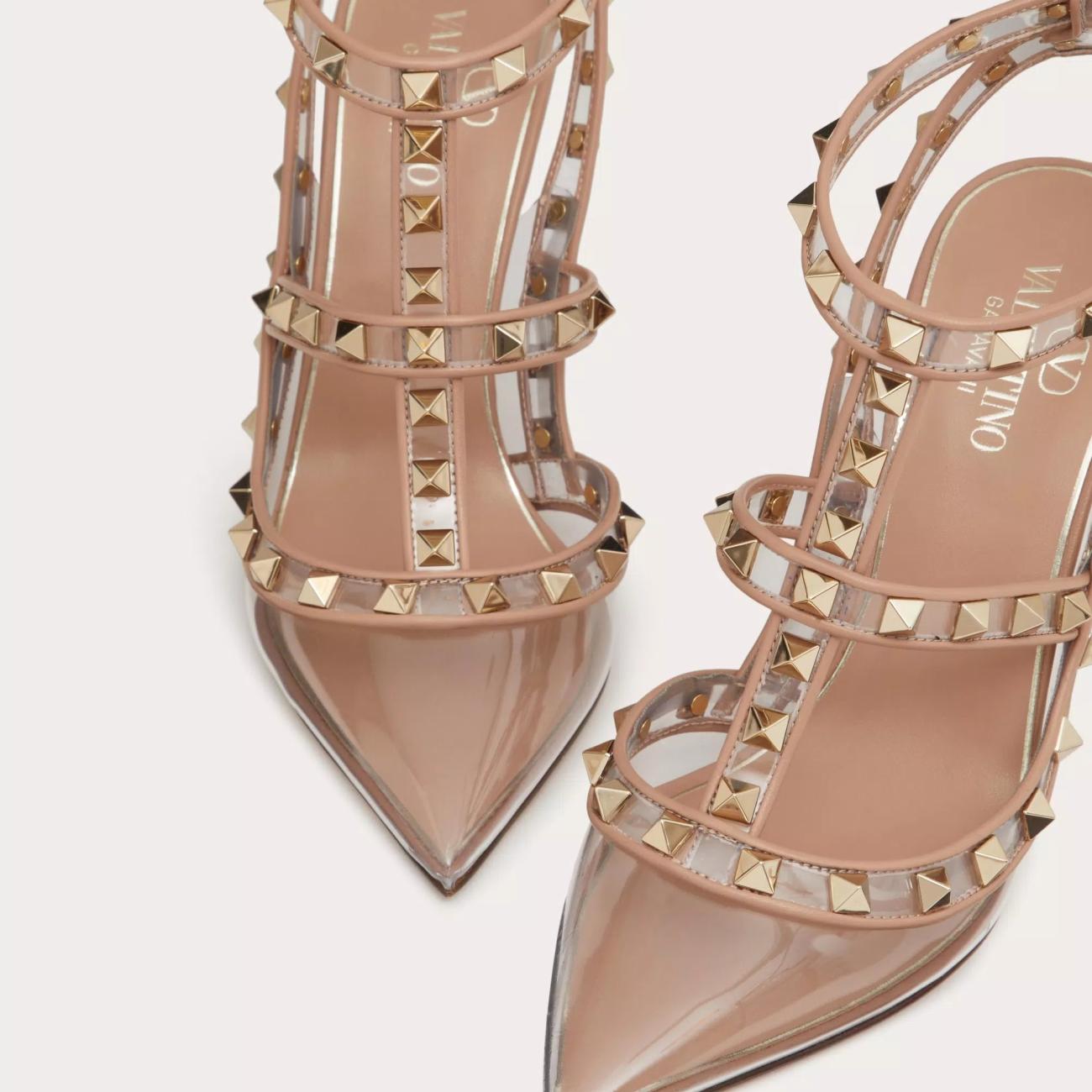 ROCKSTUD STRAP PUMPS IN CLEAR POLYMER MATERIALS - 100 MM