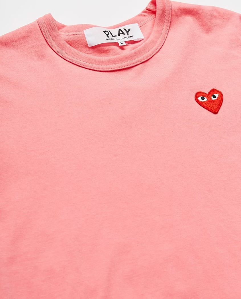 Red Heart Wappen Short Sleeve Tee
