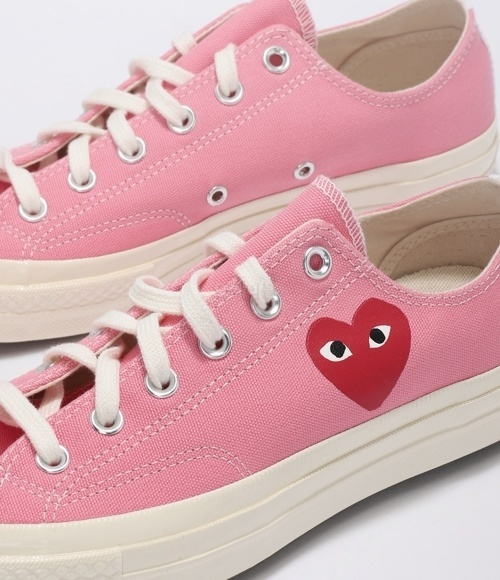 Comme des Garçons x Converse Low