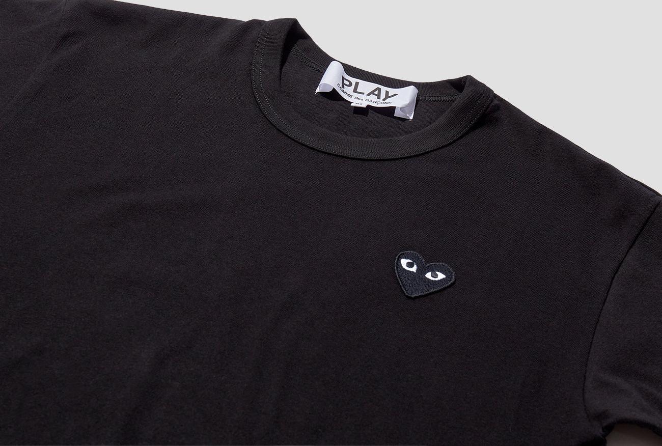 additional production Black Heart Wappen Short Sleeve Tee