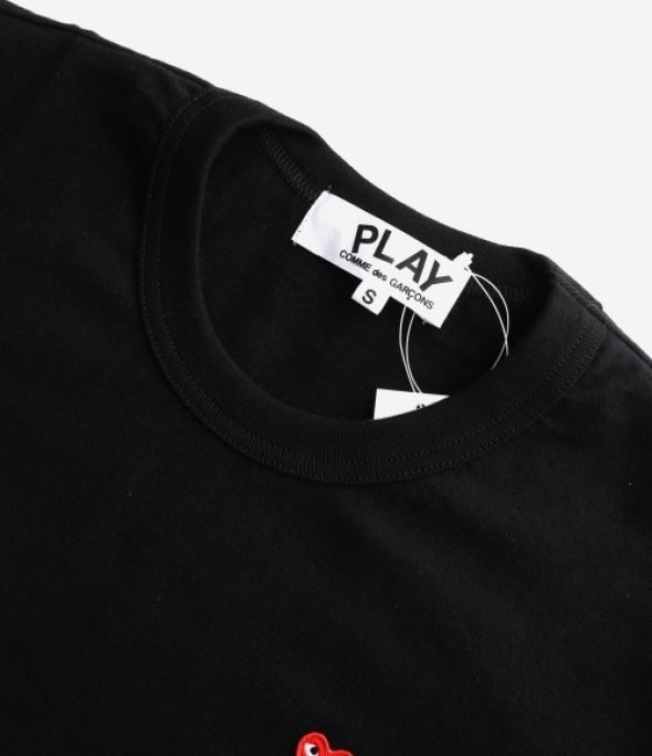 Small Red Heart Waffen Short Sleeve Tee black