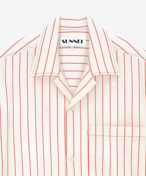 Men's short-sleeved shirt - Off-white: Red stripe