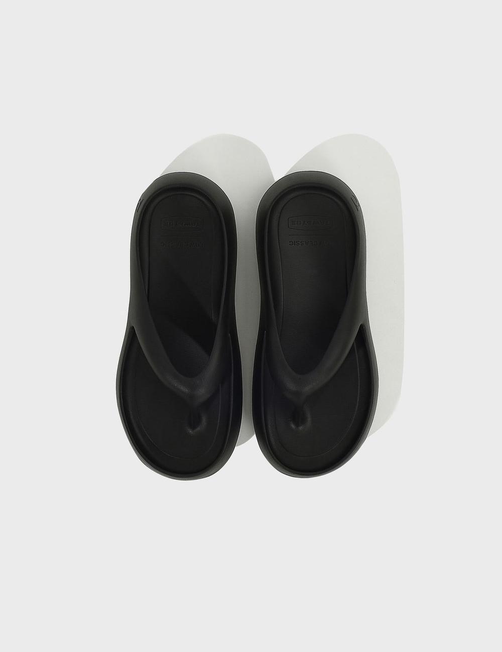 Taw&Toe x Low Classic Platform Flip Flop Black