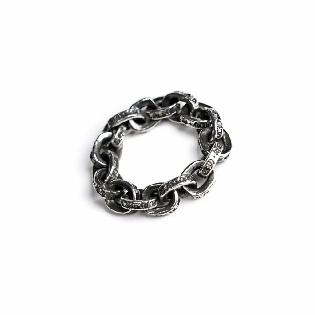 Paper chain ring