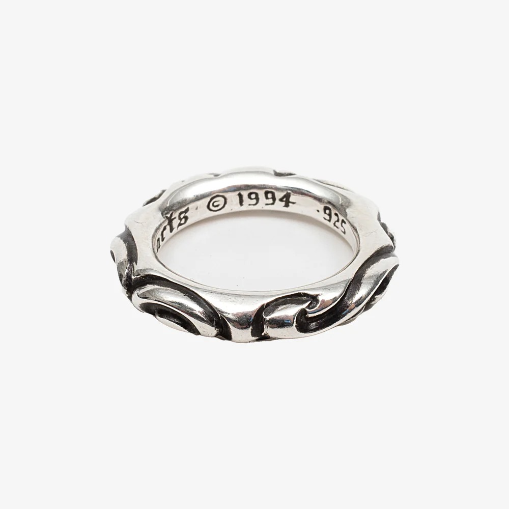 Scroll band ring