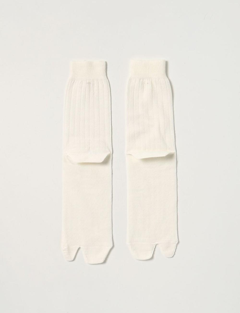 two-finger ribbed socks