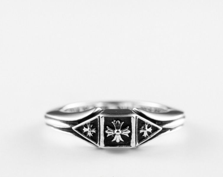 CH cross box band ring