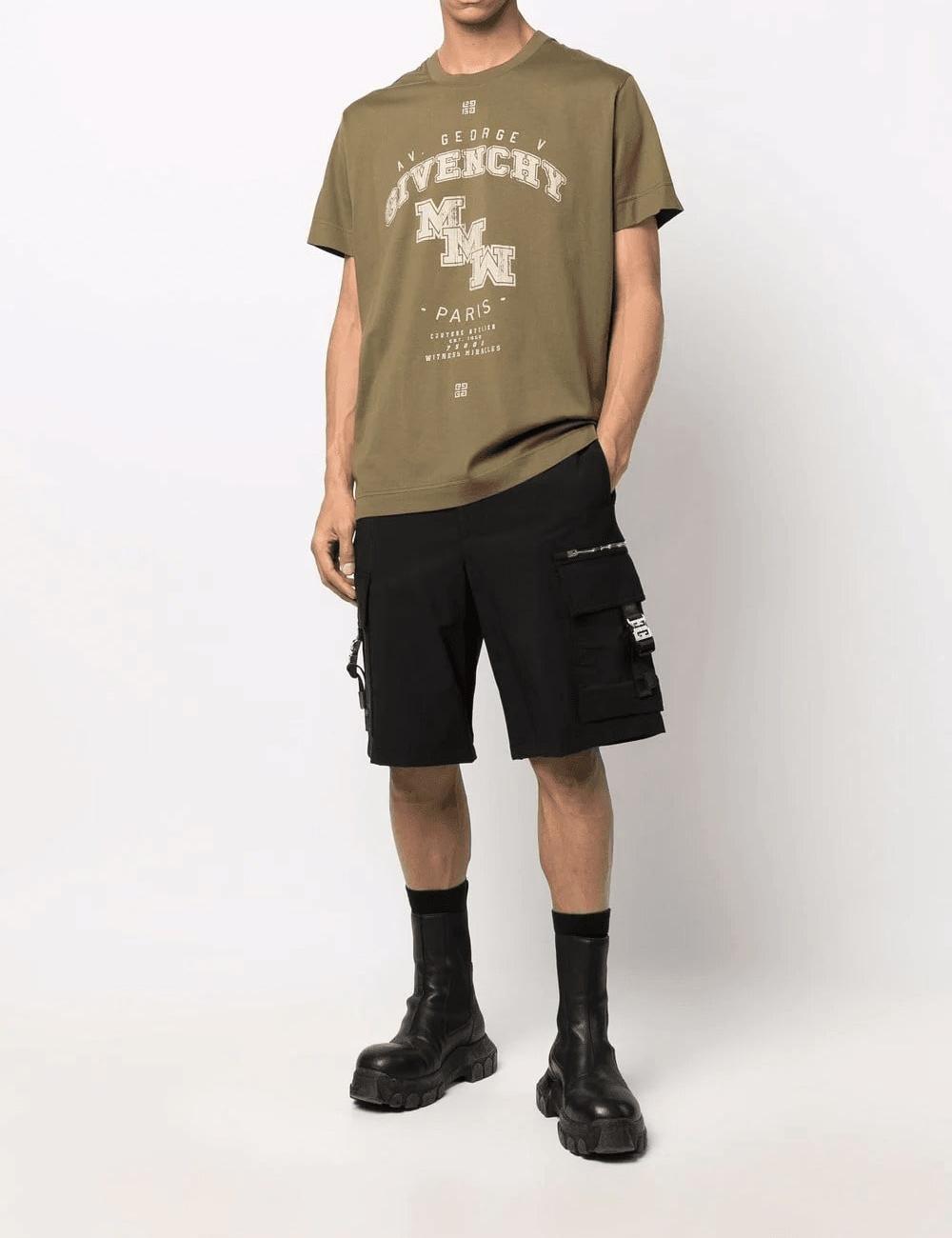 4G buckle cargo shorts