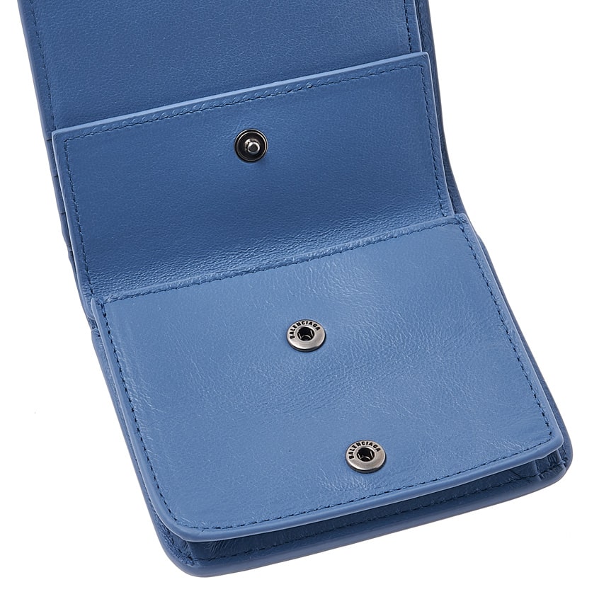 Women's denim print card holder