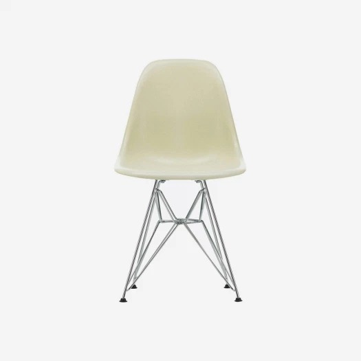 Vitra Eames Fiberglass Side Chair DSR Parchmen