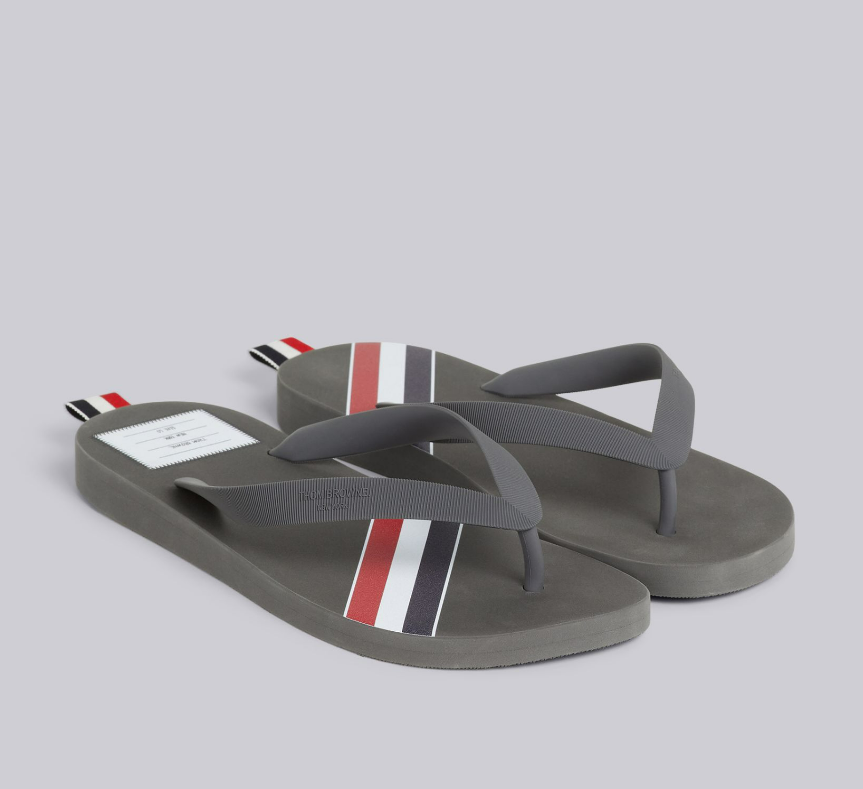 MEDIUM GREY MOLDED RUBBER STRIPE FLIP FLOP