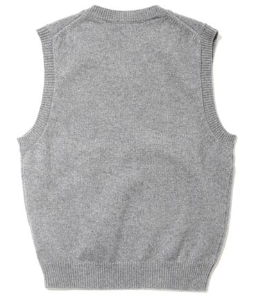 BOKEH FLOWER PATCH WOOL VEST