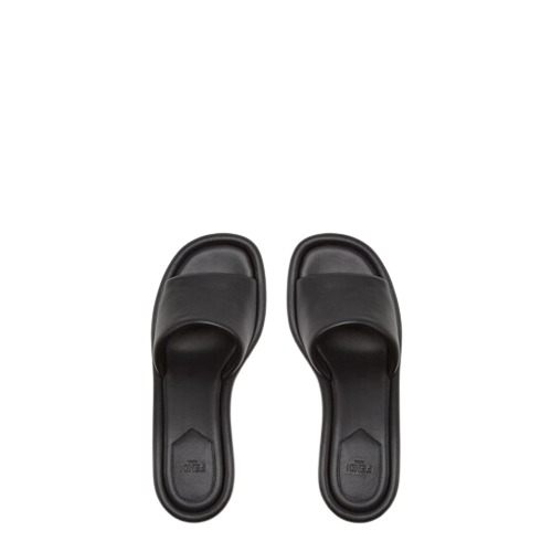 Baguette leather slides