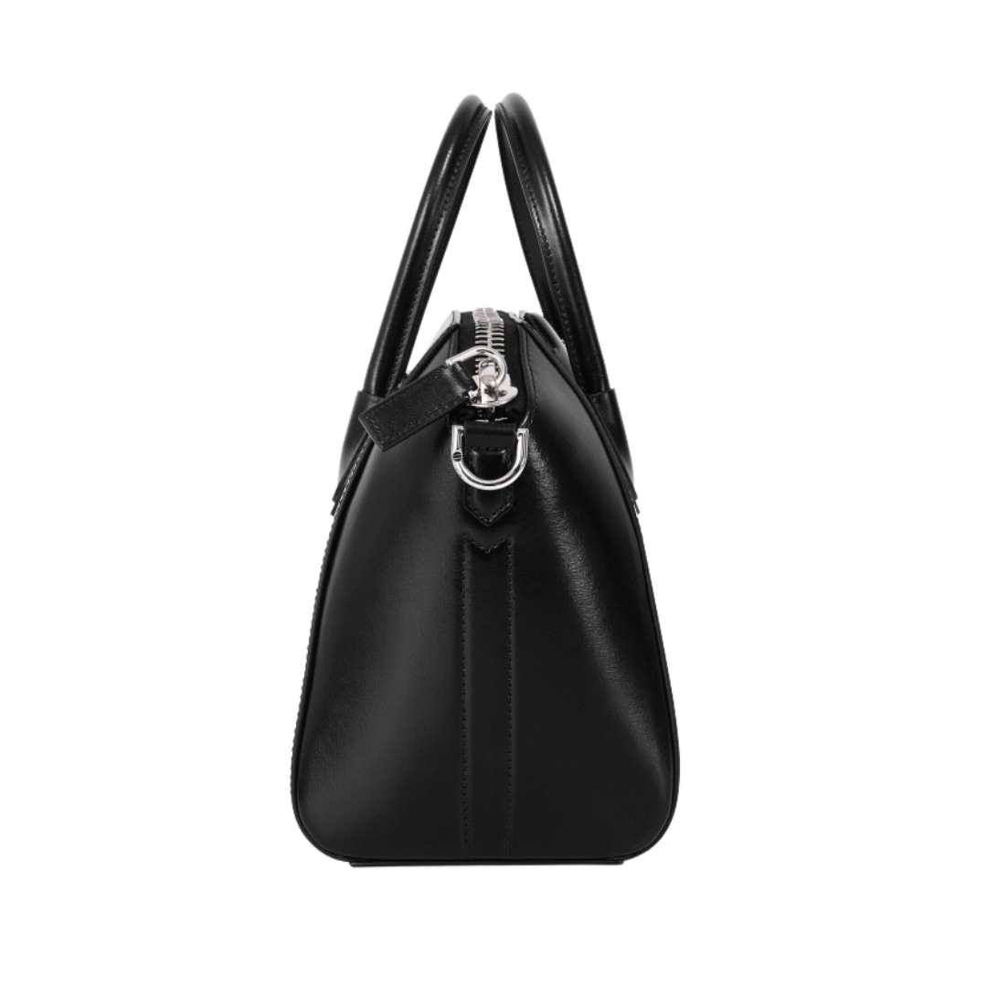 Antigona Small Tote Bag Trend Mecca