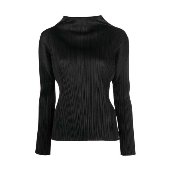 pleated turtleneck