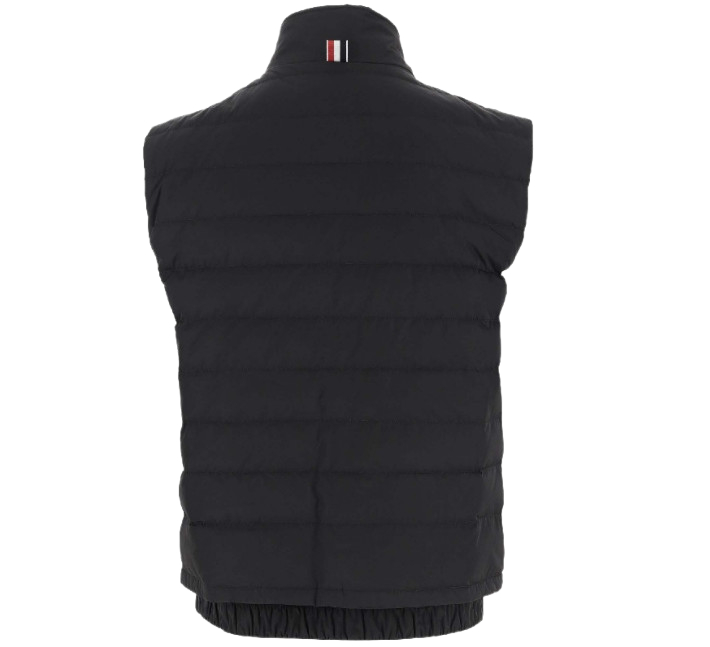 Diagonal padded vest