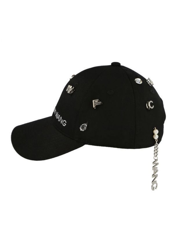 Logo chain detail baseball cap