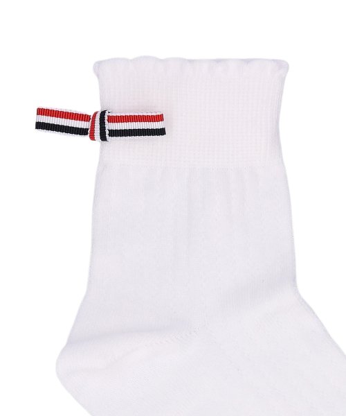 Women's Scallop Pointel Bow Crew Socks - Whit