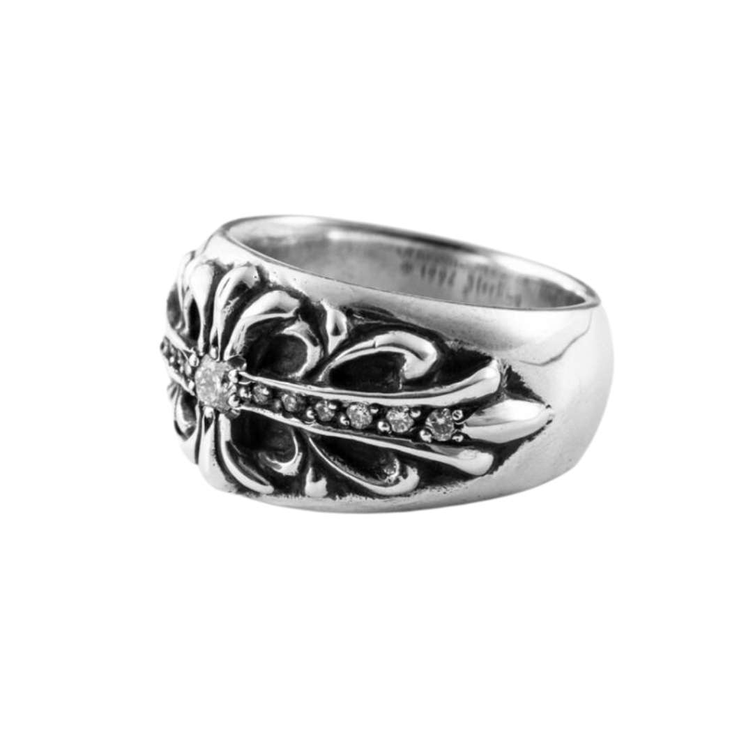 Floral Ring Pavedia (After)