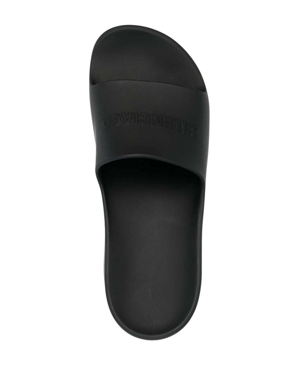 Chunky slide sandals