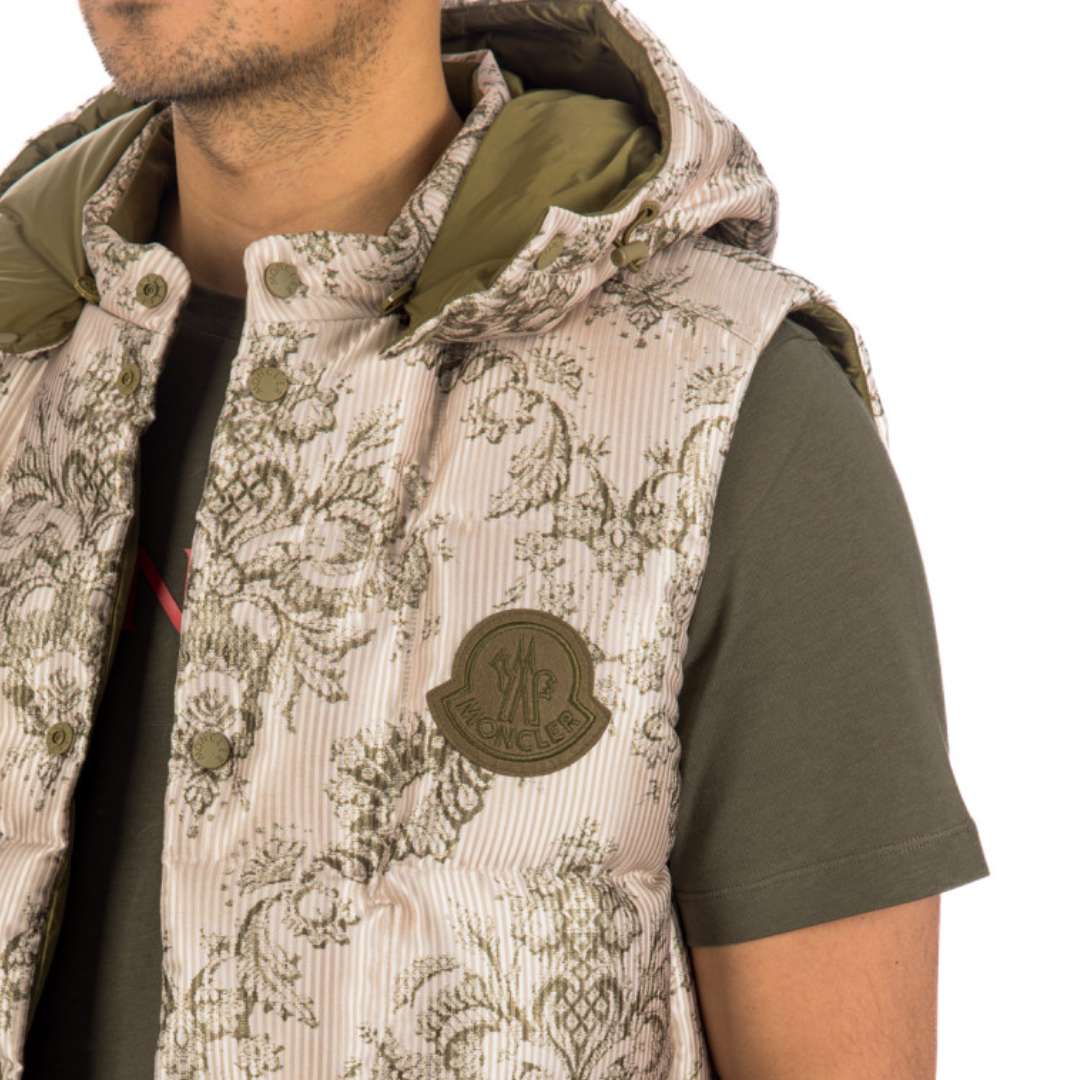 Genius Rabeh Vest