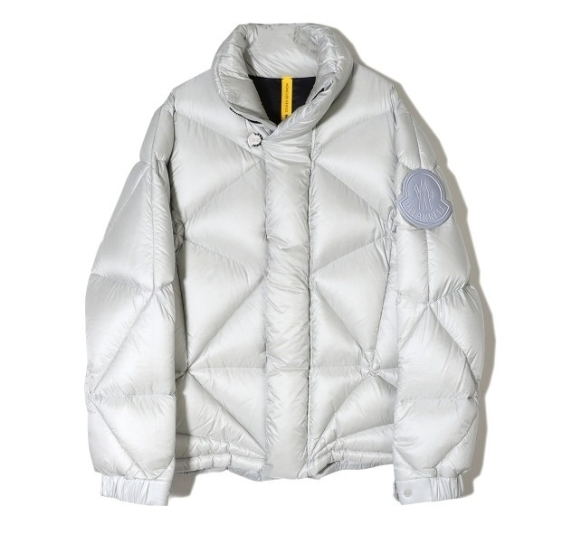 PHARELL collaboration Oak short down jacket