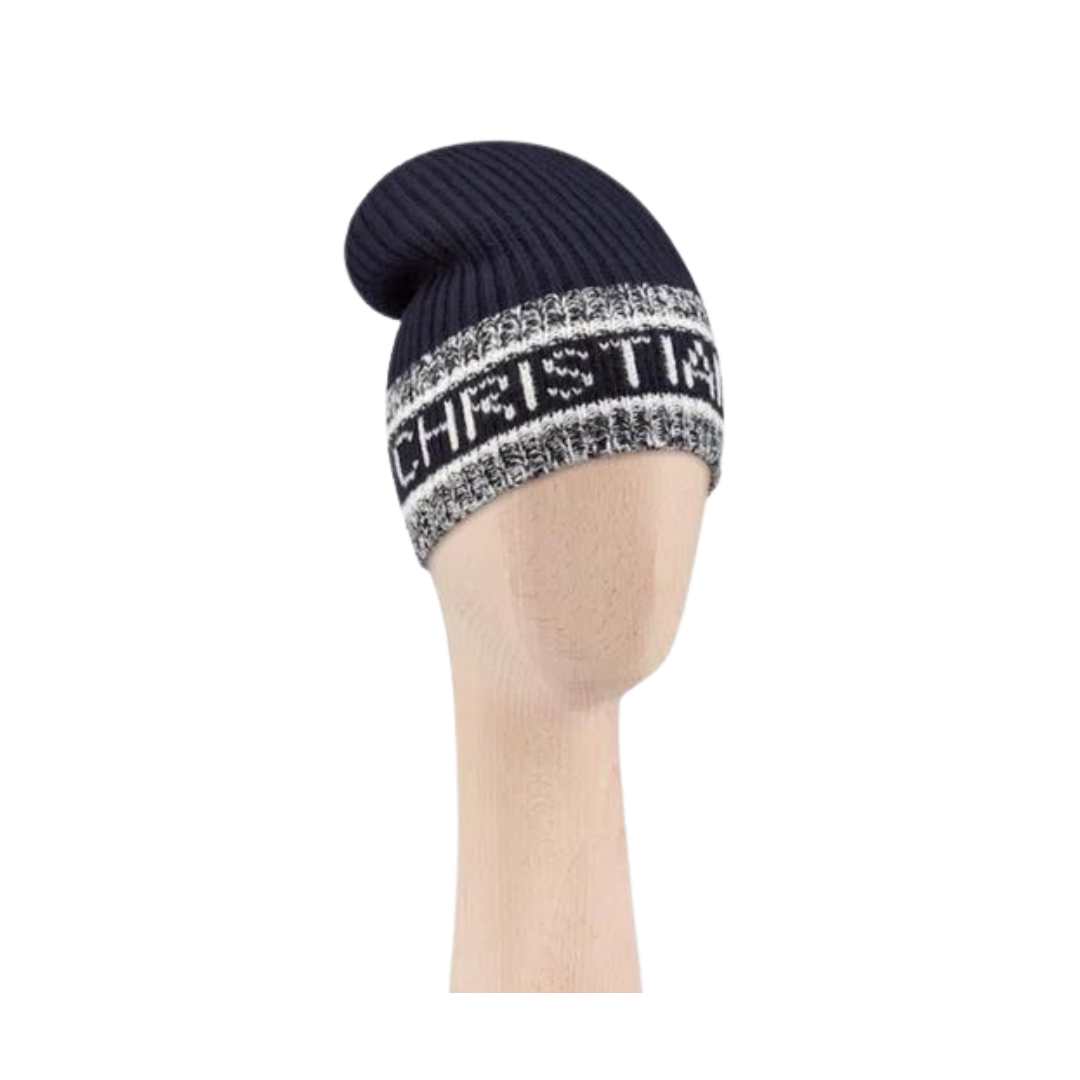 D - WHITE BEANIE