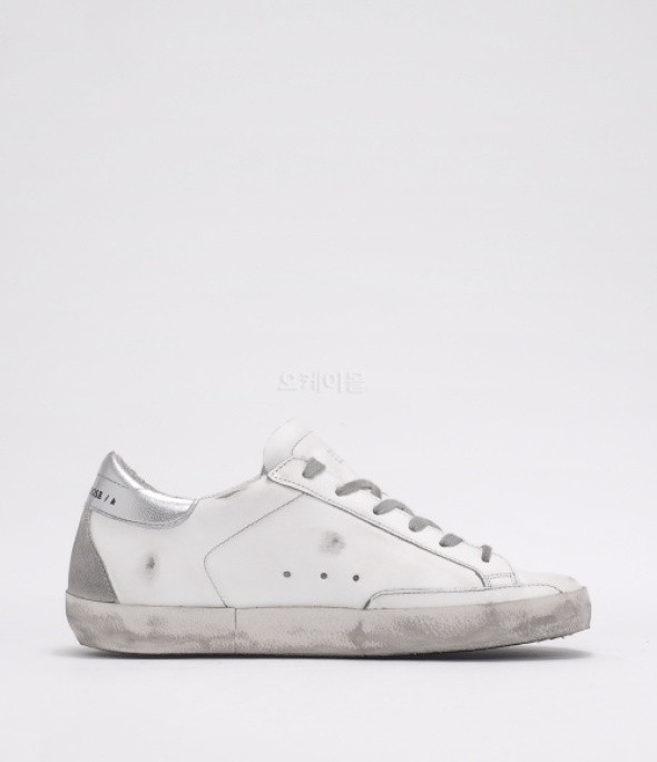 Super-Star sneakers with silver heel tab and metal stud lettering