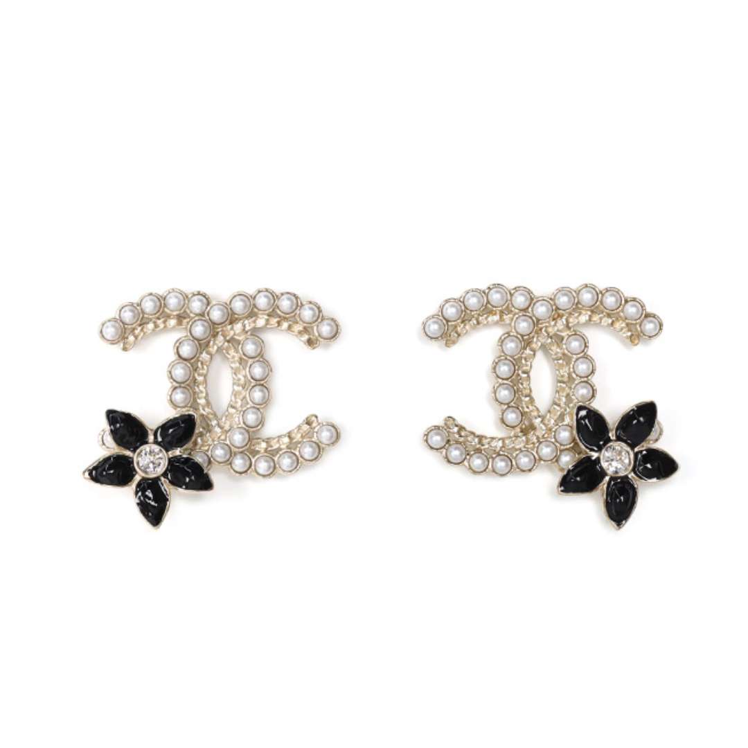 Pearl Flower Earrings