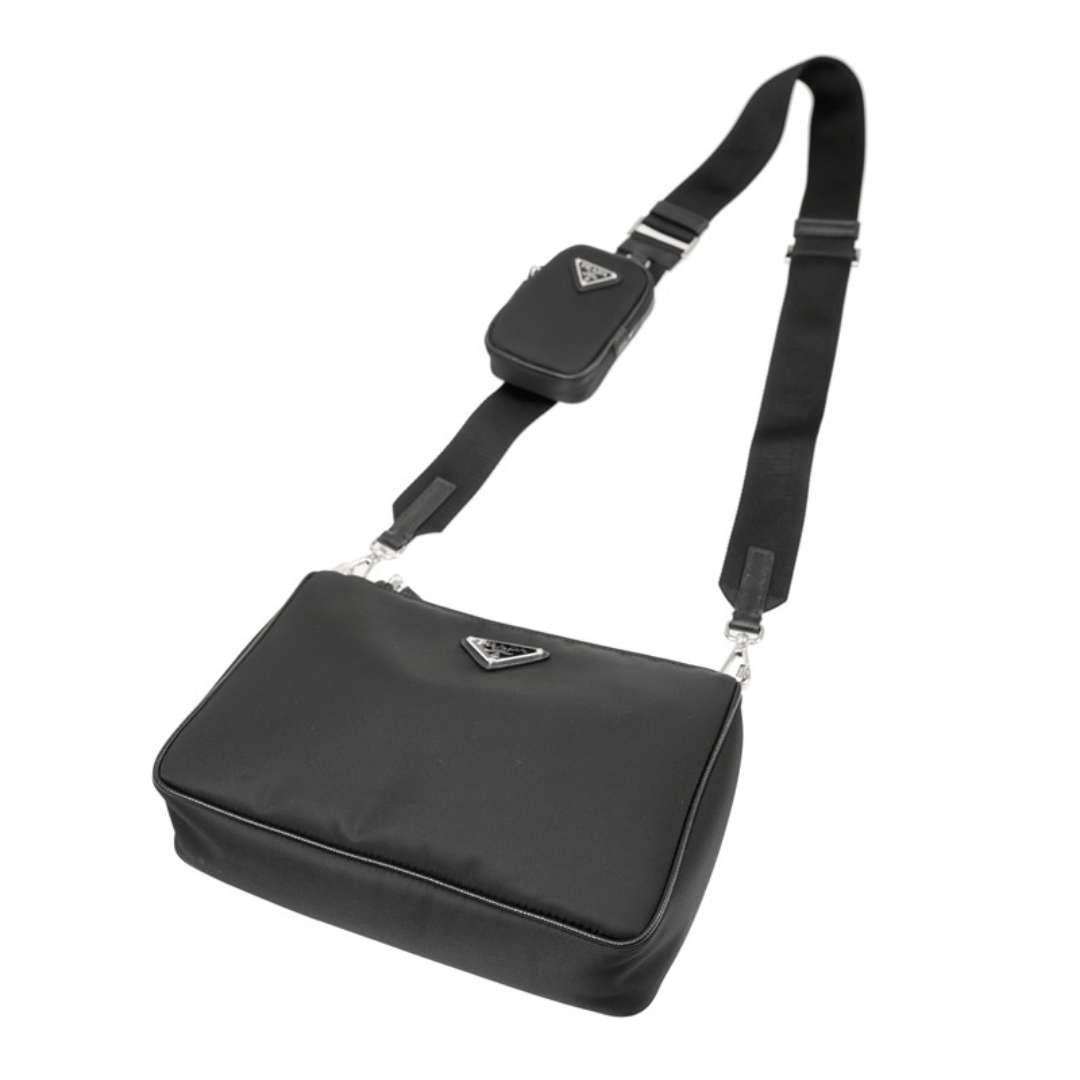 Nylon pouch shoulder bag