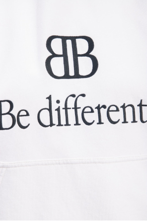 EMBROIDERED SWEATSHIRT