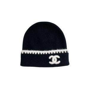 Chanel Beanie Cashmere & Black White