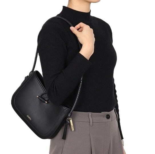 Vigo leather baguette shoulder bag