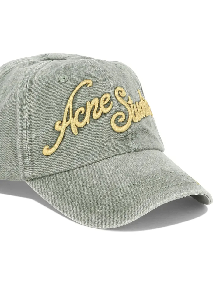 Baseball cap with logo