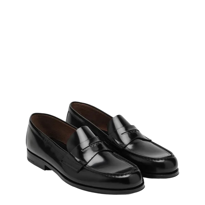 Classic black loafer