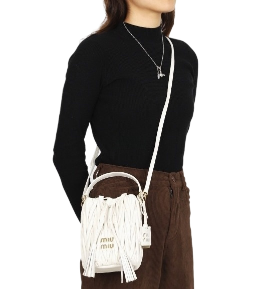 Matelasse nappa leather bucket bag